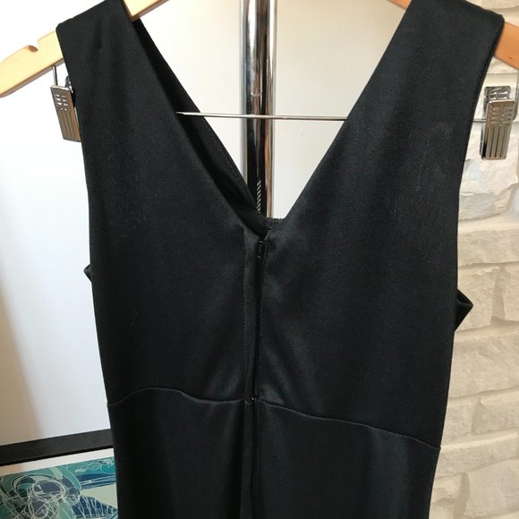 Vintage Black Gown - Matinée of Canada - Picture 7 of 9